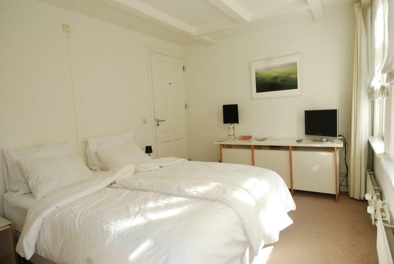 B&B Jordaan Corner Amesterdão Quarto foto